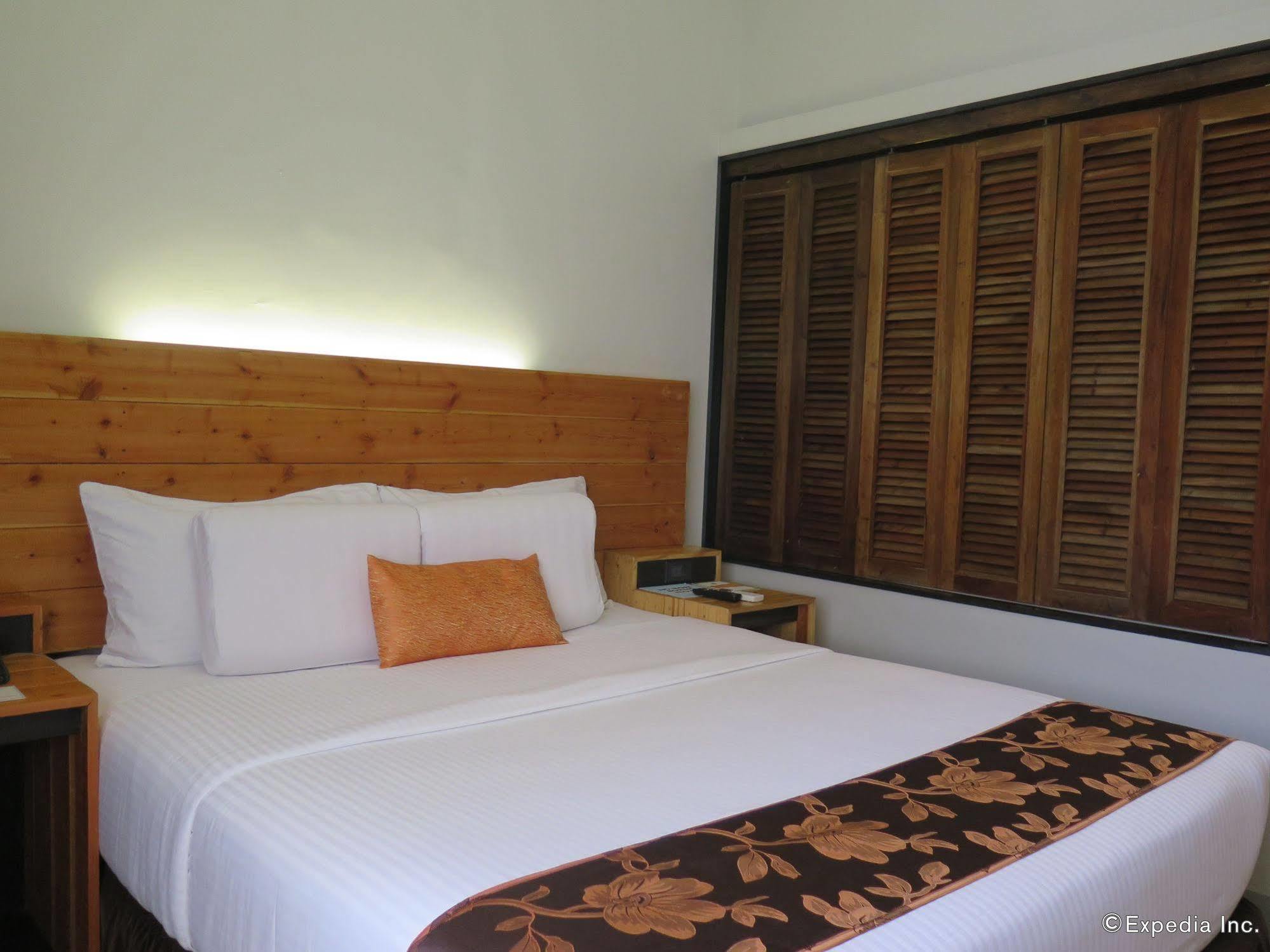 Cuarto Hotels Cebu Εξωτερικό φωτογραφία